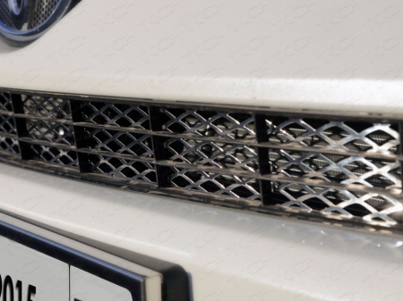 Toyota RAV4 2015 Решетка радиатора внутренняя (лист)